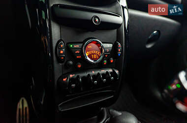 Позашляховик / Кросовер MINI Countryman 2014 в 