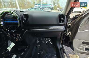 Позашляховик / Кросовер MINI Countryman 2021 в 