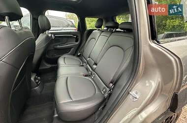 Хэтчбек MINI Countryman 2018 в 