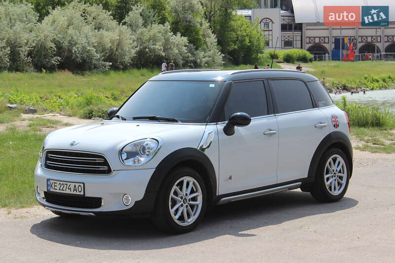Внедорожник / Кроссовер MINI Countryman 2015 в Днепре