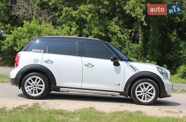 Внедорожник / Кроссовер MINI Countryman 2015 в 