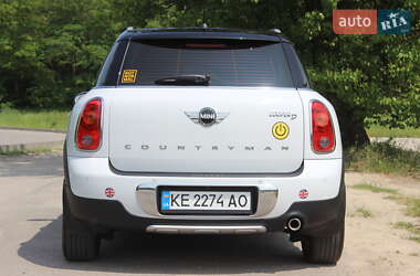 Внедорожник / Кроссовер MINI Countryman 2015 в 