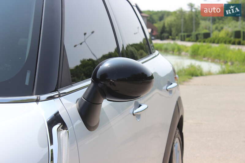 Внедорожник / Кроссовер MINI Countryman 2015 в Днепре