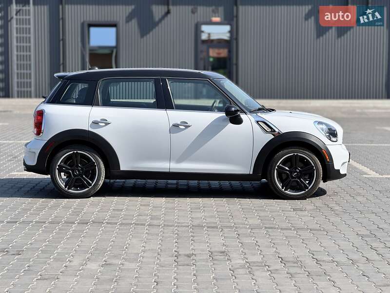 Внедорожник / Кроссовер MINI Countryman 2015 в Кривом Роге