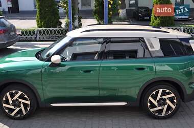 Позашляховик / Кросовер MINI Countryman 2024 в 