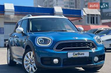 Хэтчбек MINI Countryman 2017 в 