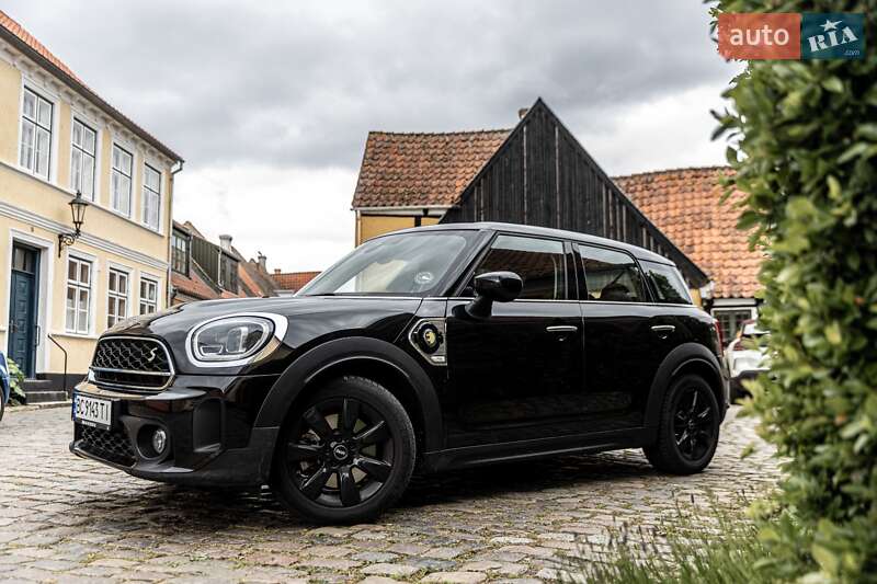 Внедорожник / Кроссовер MINI Countryman 2021 в 