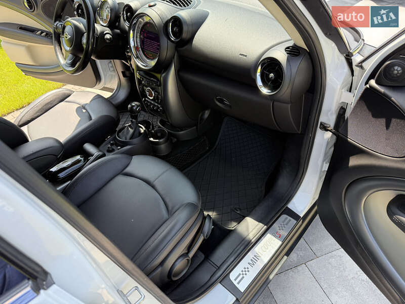 Хэтчбек MINI Countryman 2013 в Киеве фото 2 Хэтчбек MINI Countryman 2013 в Киеве