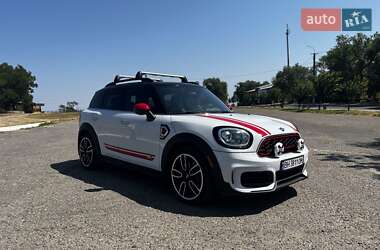 Хэтчбек MINI Countryman 2018 в 