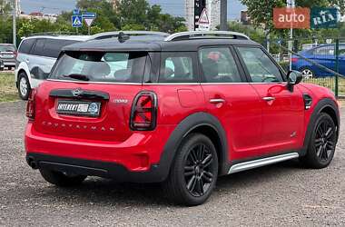 Хэтчбек MINI Countryman 2019 в 