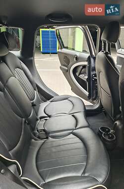 Внедорожник / Кроссовер MINI Countryman 2016 в 