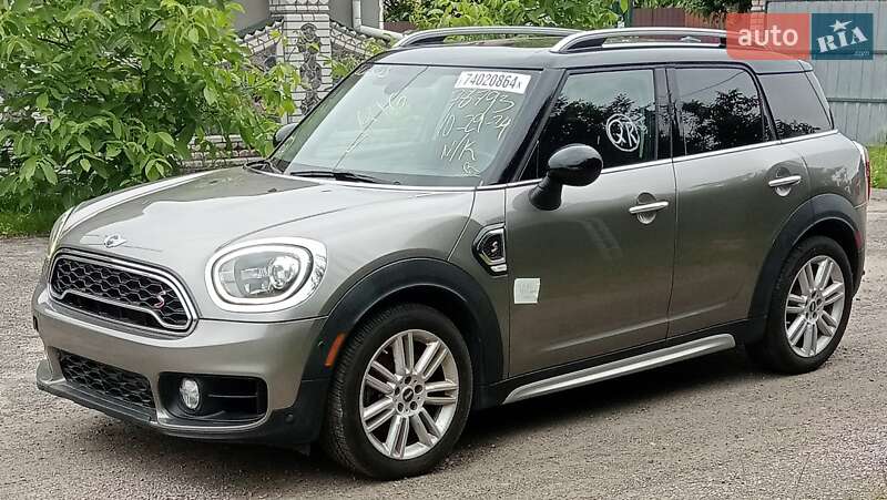 Хетчбек MINI Countryman 2017 в Києві