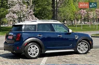Хэтчбек MINI Countryman 2017 в 