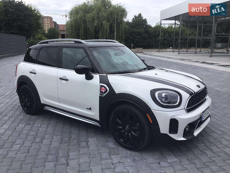 Позашляховик / Кросовер MINI Countryman 2022 в 
