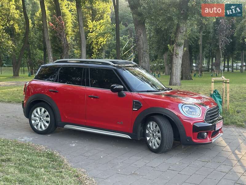 Хэтчбек MINI Countryman 2019 в Киеве фото 12 Хэтчбек MINI Countryman 2019 в Киеве