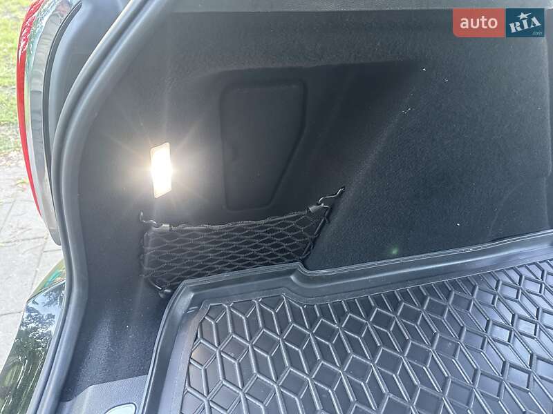 Хэтчбек MINI Countryman 2019 в Киеве фото 80 Хэтчбек MINI Countryman 2019 в Киеве