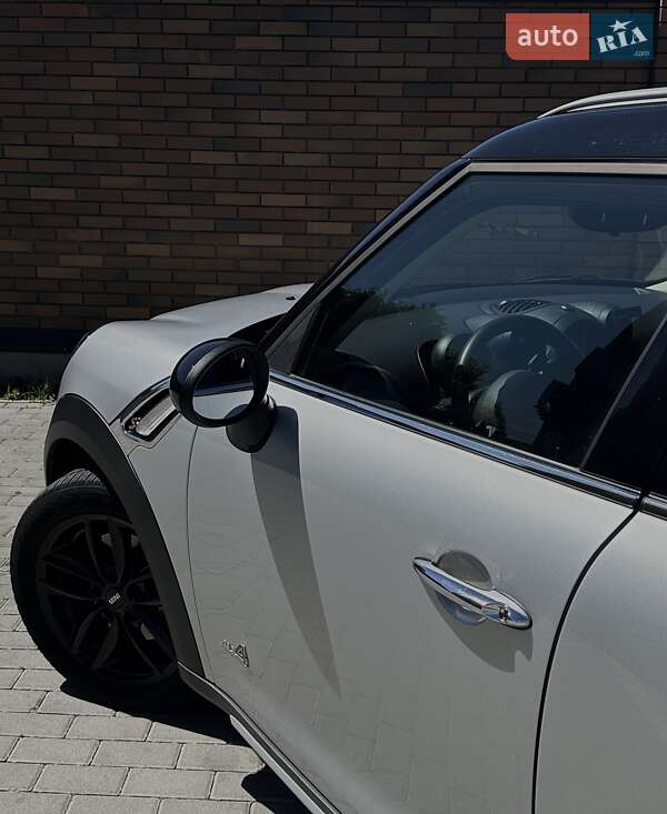 Внедорожник / Кроссовер MINI Countryman 2016 в Виннице фото 6 Внедорожник / Кроссовер MINI Countryman 2016 в Виннице