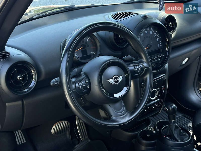 Внедорожник / Кроссовер MINI Countryman 2016 в Харькове