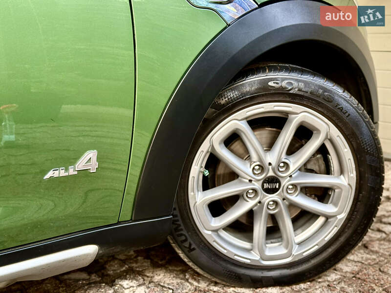 Хэтчбек MINI Countryman 2014 в Киеве