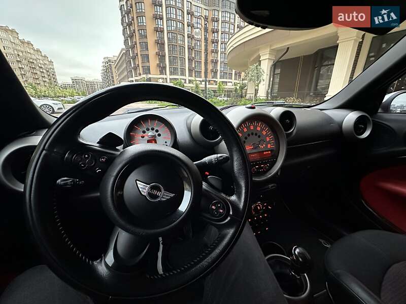 Хэтчбек MINI Countryman 2011 в Киеве