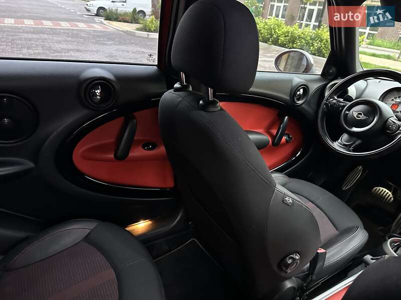 Хэтчбек MINI Countryman 2011 в Киеве