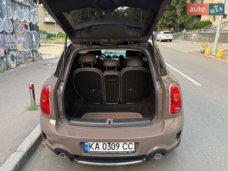 Внедорожник / Кроссовер MINI Countryman 2014 в Киеве