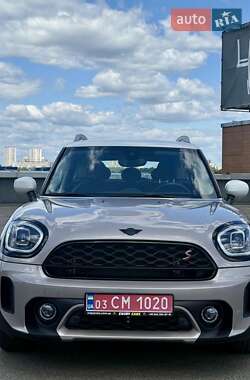 Внедорожник / Кроссовер MINI Countryman 2023 в 