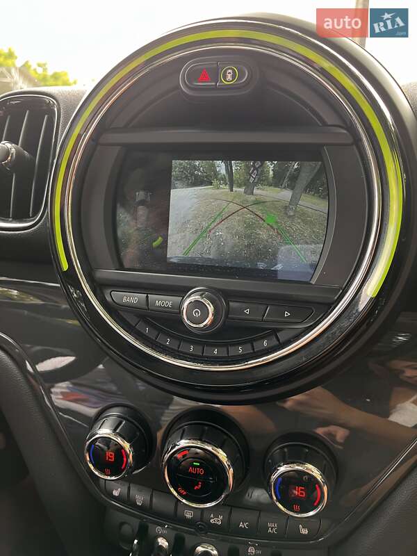 Хэтчбек MINI Countryman 2018 в Киеве