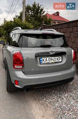 Хэтчбек MINI Countryman 2018 в 