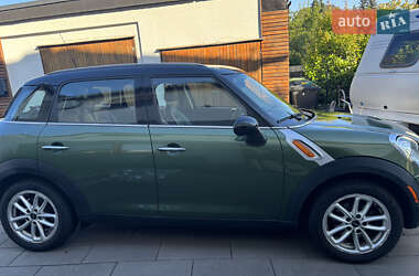 Внедорожник / Кроссовер MINI Countryman 2016 в 
