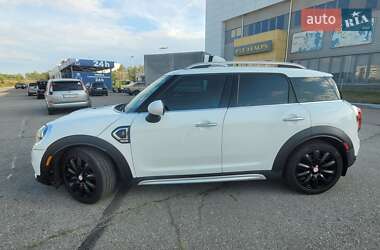 Хетчбек MINI Countryman 2019 в 