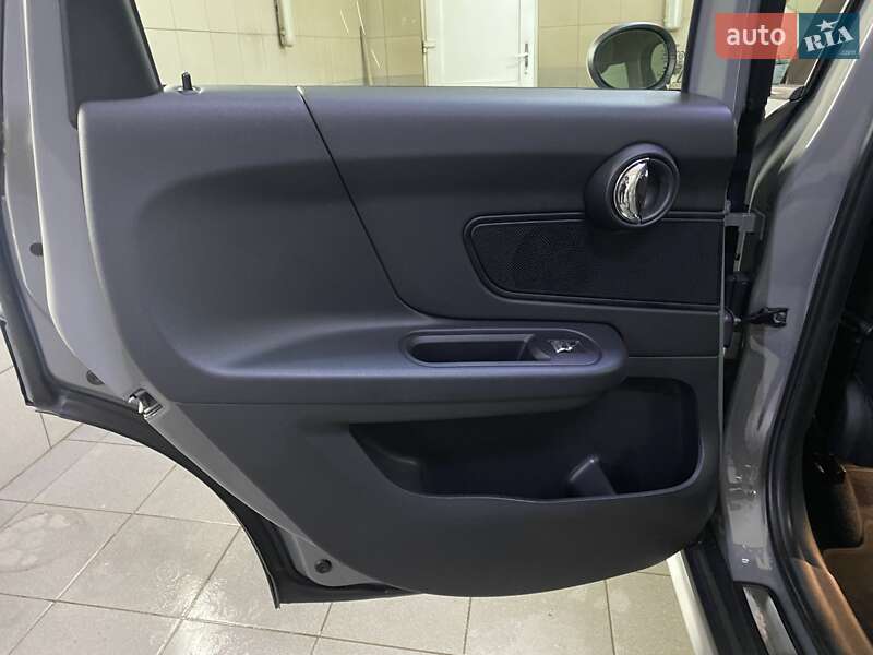 Хэтчбек MINI Countryman 2019 в Умани фото 24 Хэтчбек MINI Countryman 2019 в Умани