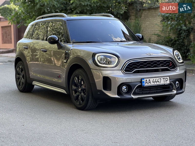 Хэтчбек MINI Countryman 2017 в Киеве фото 16 Хэтчбек MINI Countryman 2017 в Киеве