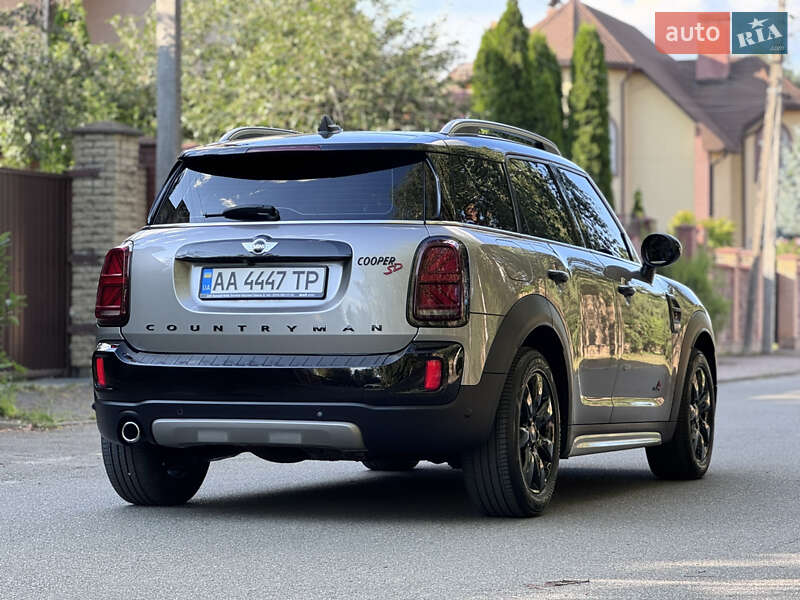 Хэтчбек MINI Countryman 2017 в Киеве фото 23 Хэтчбек MINI Countryman 2017 в Киеве