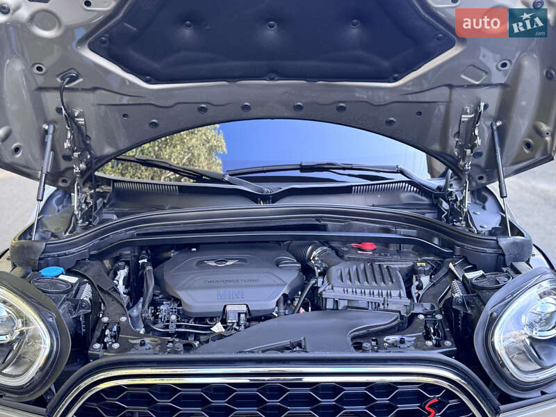 Хэтчбек MINI Countryman 2017 в Киеве фото 47 Хэтчбек MINI Countryman 2017 в Киеве