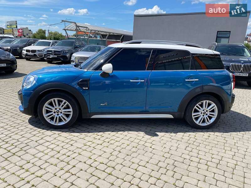 Хэтчбек MINI Countryman 2017 в Львове