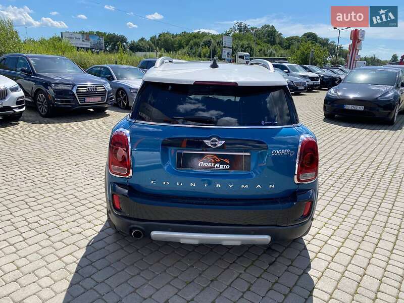 Хэтчбек MINI Countryman 2017 в Львове