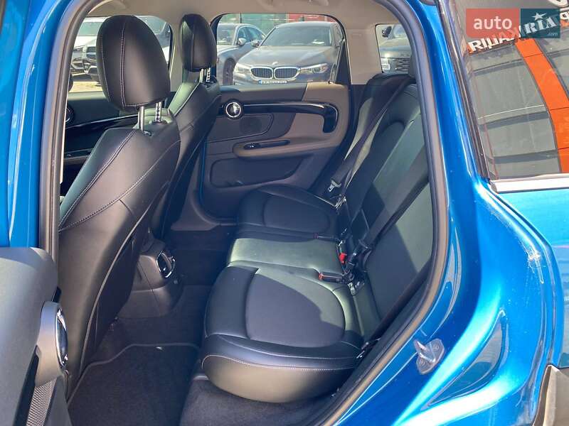 Хэтчбек MINI Countryman 2017 в Львове