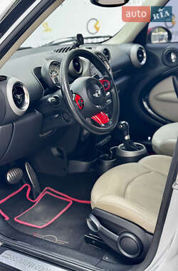Внедорожник / Кроссовер MINI Countryman 2011 в 