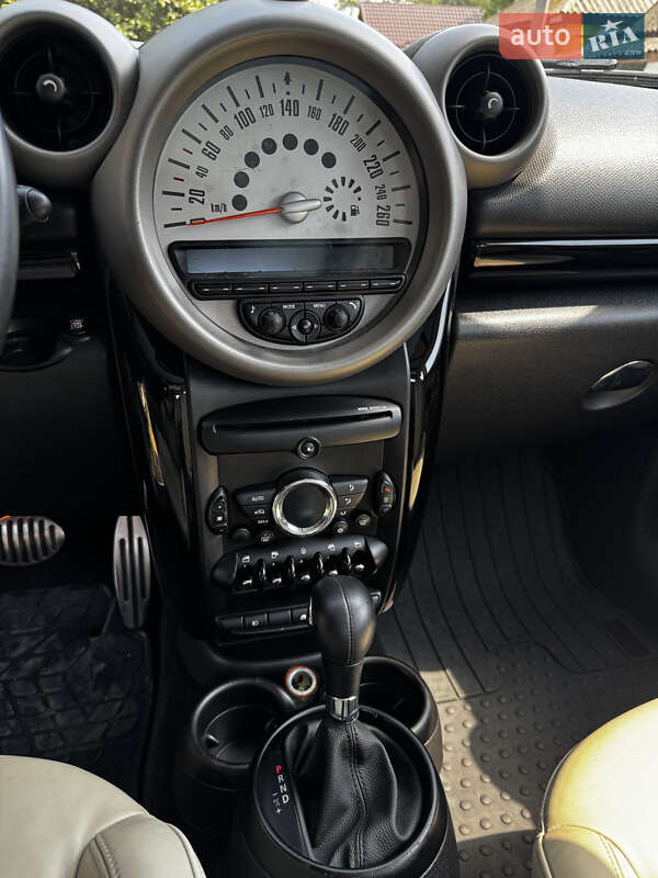 Позашляховик / Кросовер MINI Countryman 2011 в Глобиному