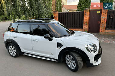 Хэтчбек MINI Countryman 2018 в 