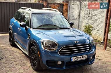 Хэтчбек MINI Countryman 2017 в 