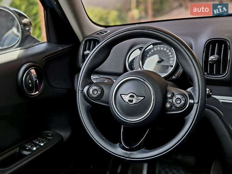 Хэтчбек MINI Countryman 2017 в Запорожье