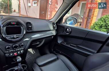 Хэтчбек MINI Countryman 2017 в 