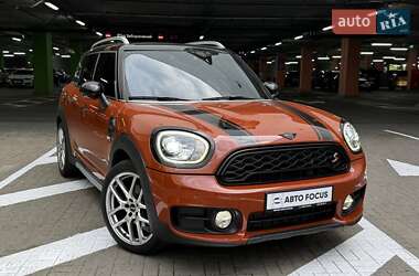 Хэтчбек MINI Countryman 2017 в Киеве