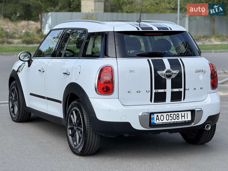 Внедорожник / Кроссовер MINI Countryman 2015 в Днепре фото 3 Внедорожник / Кроссовер MINI Countryman 2015 в Днепре