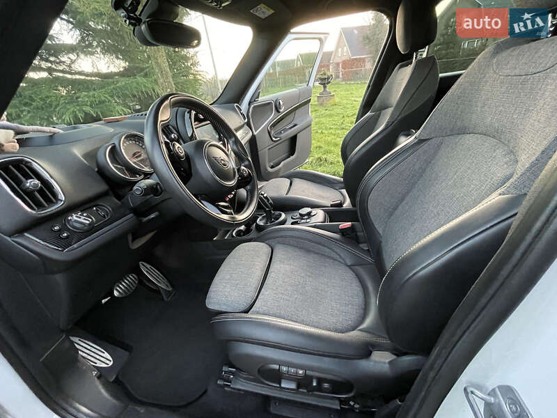Хэтчбек MINI Countryman 2019 в Днепре