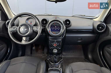 Внедорожник / Кроссовер MINI Countryman 2015 в 