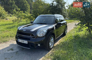 Внедорожник / Кроссовер MINI Countryman 2015 в Киеве