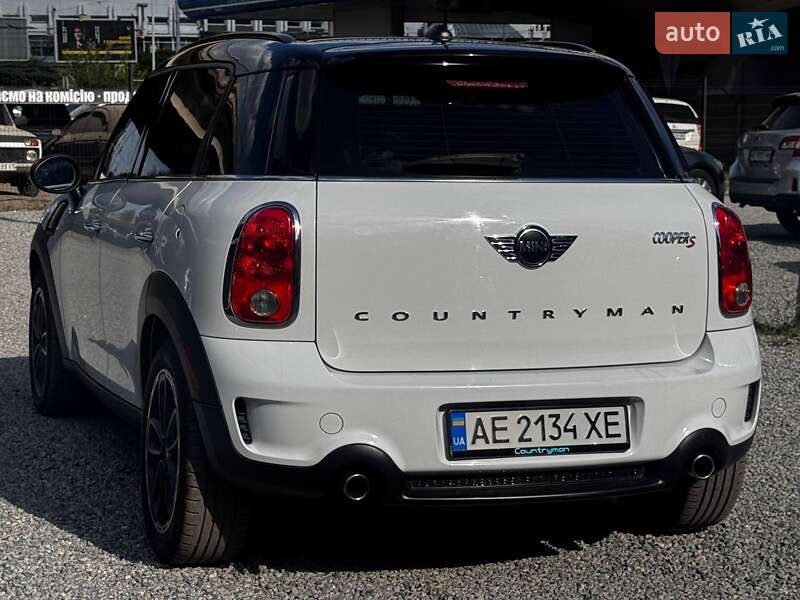 Внедорожник / Кроссовер MINI Countryman 2015 в Днепре фото 5 Внедорожник / Кроссовер MINI Countryman 2015 в Днепре